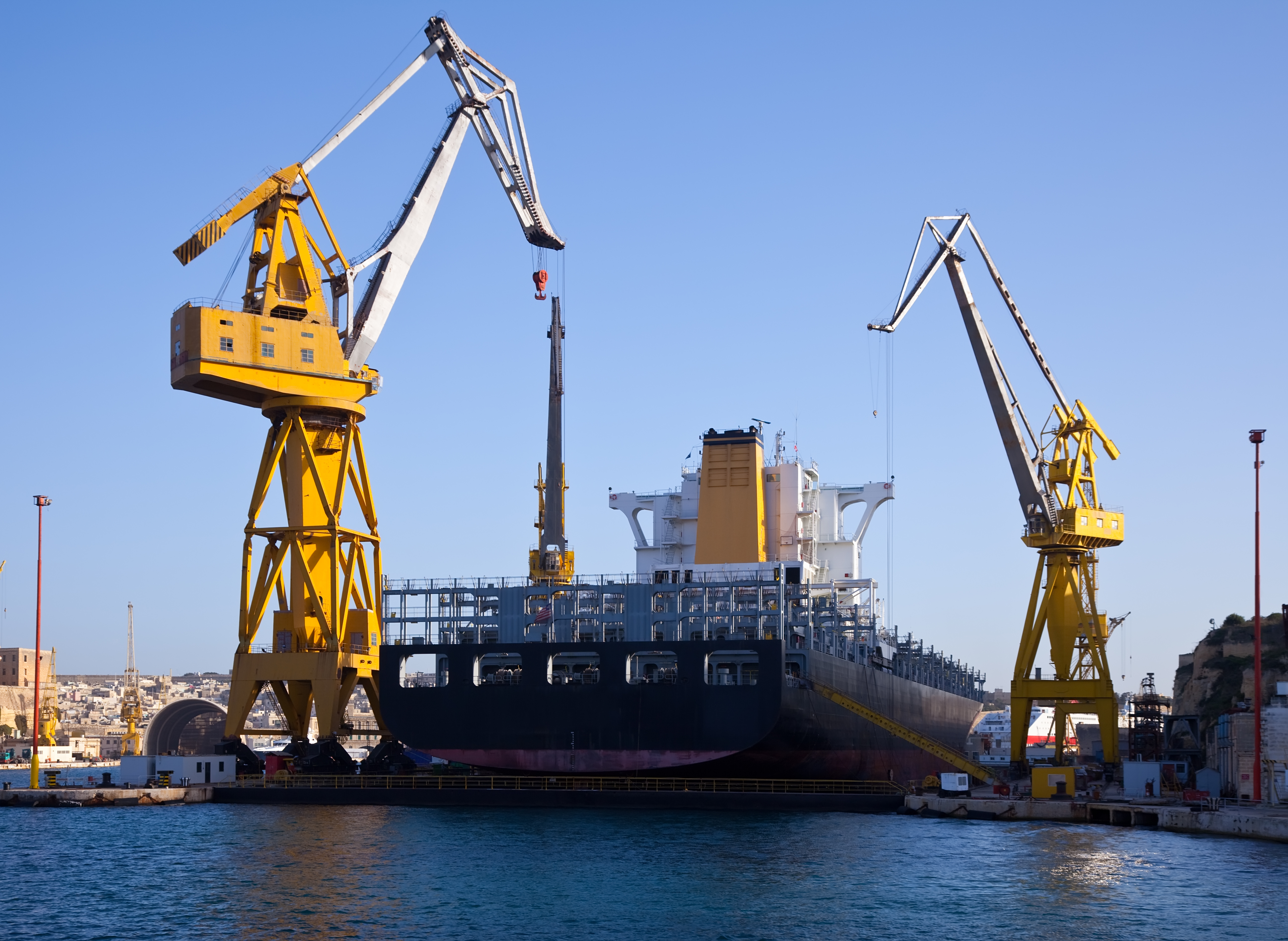 Dry dock management — repair and maintenance projects